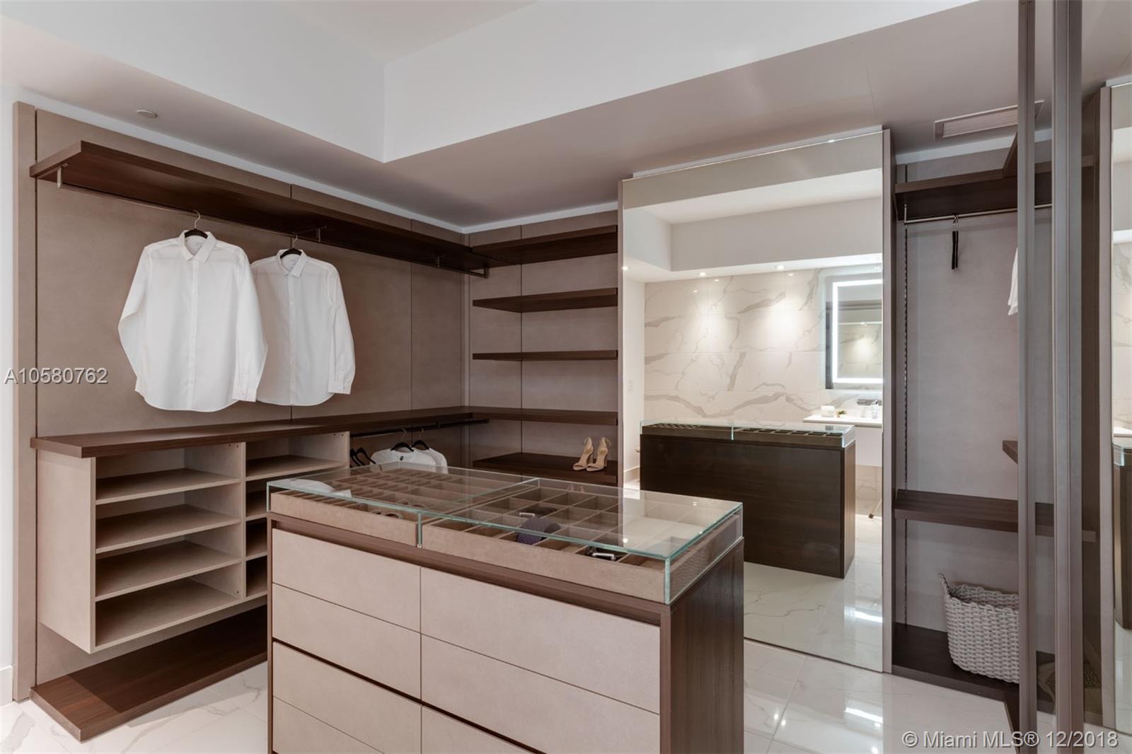 PRIVE CONDO - Residential Lease