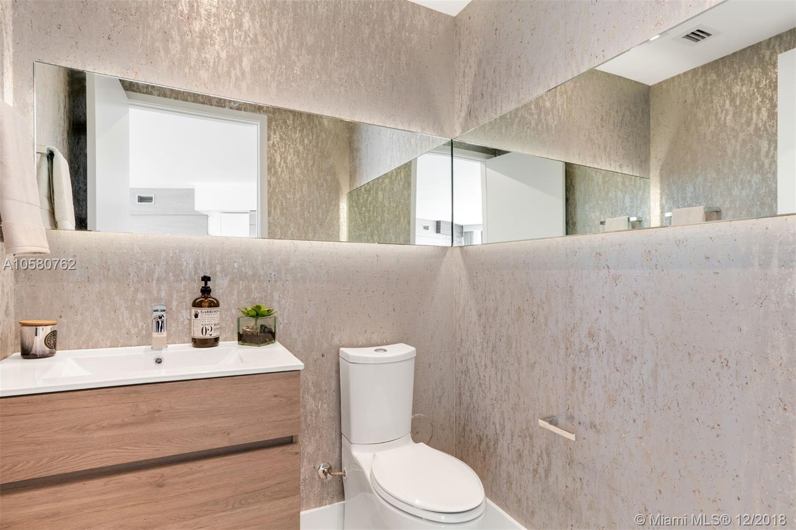 PRIVE CONDO - Residential Lease