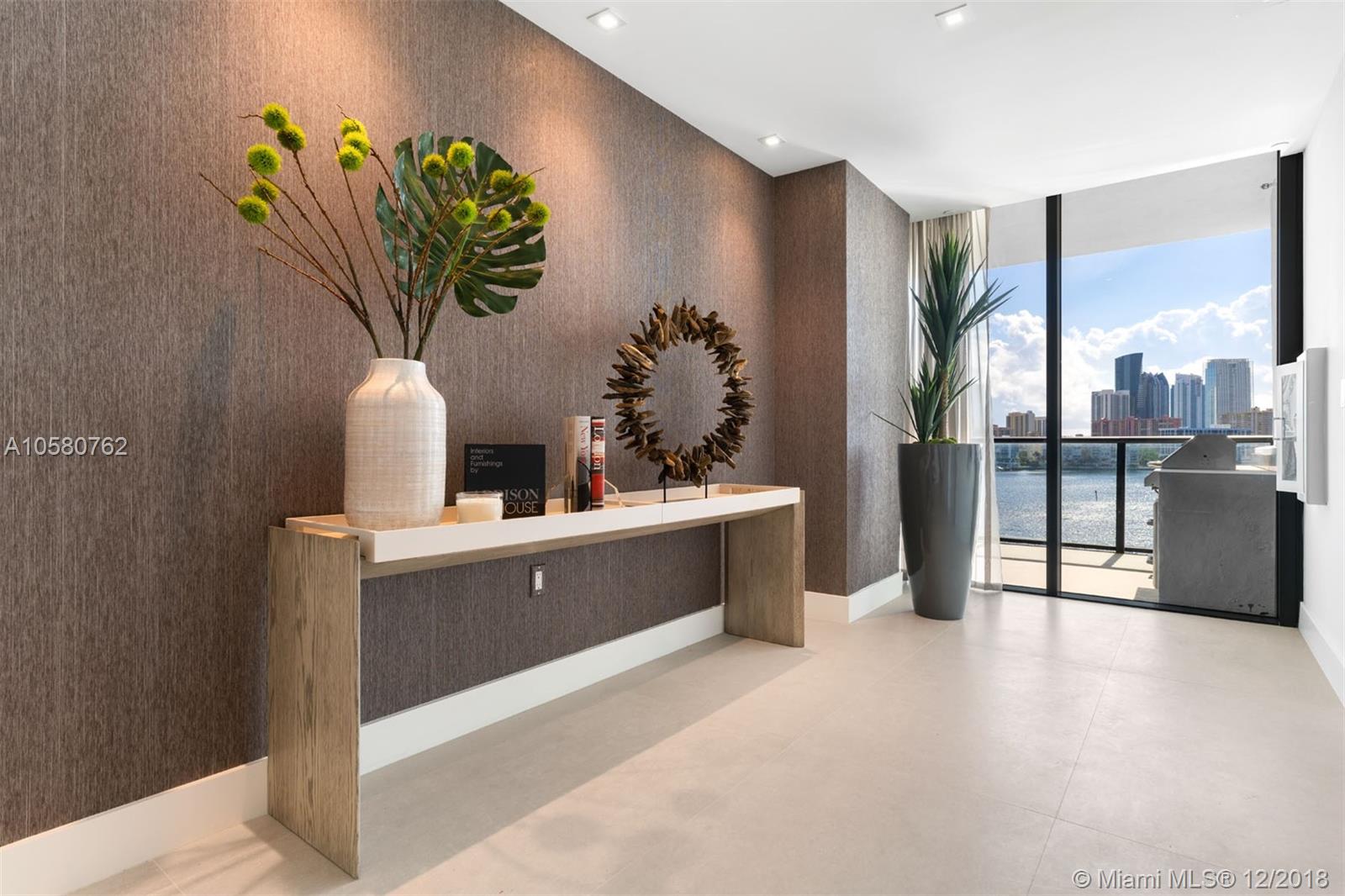 PRIVE CONDO - Residential Lease