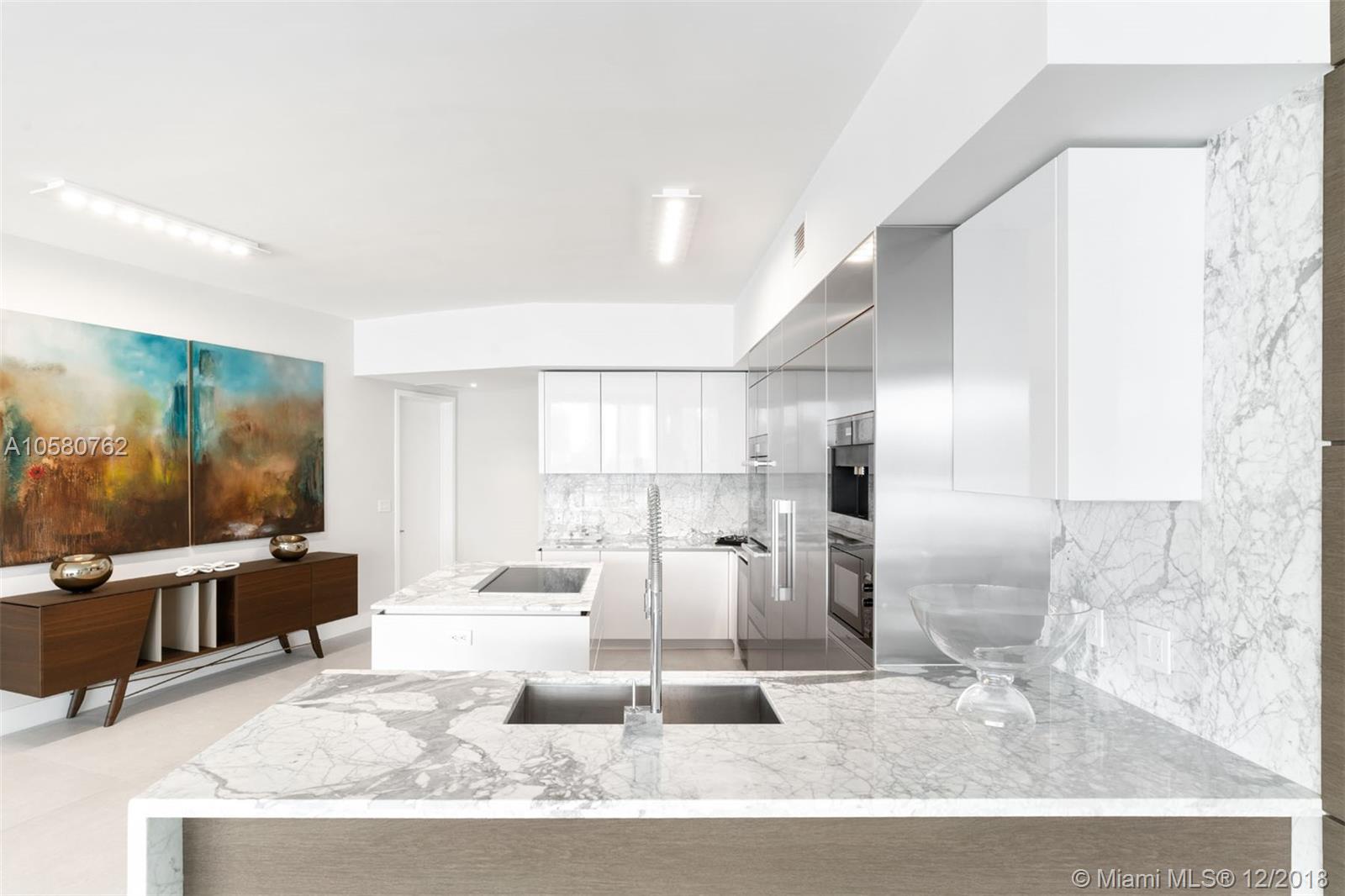 PRIVE CONDO - Residential Lease