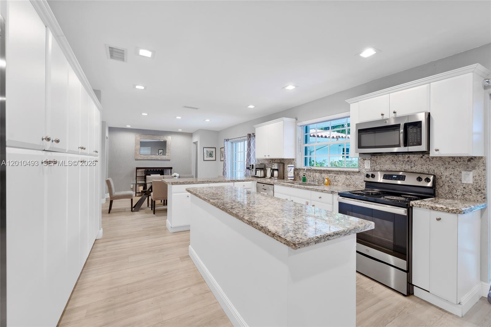 NORTH BAY ISLAND - Residential Lease