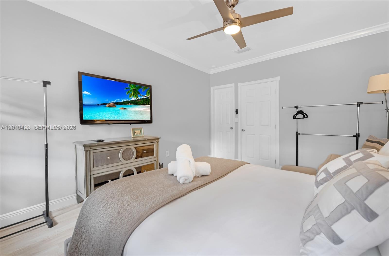NORTH BAY ISLAND - Residential Lease