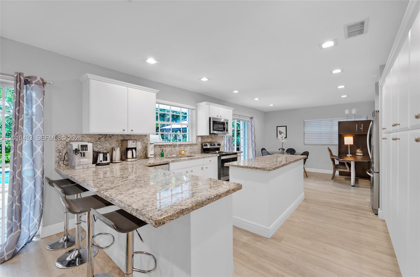 NORTH BAY ISLAND - Residential Lease