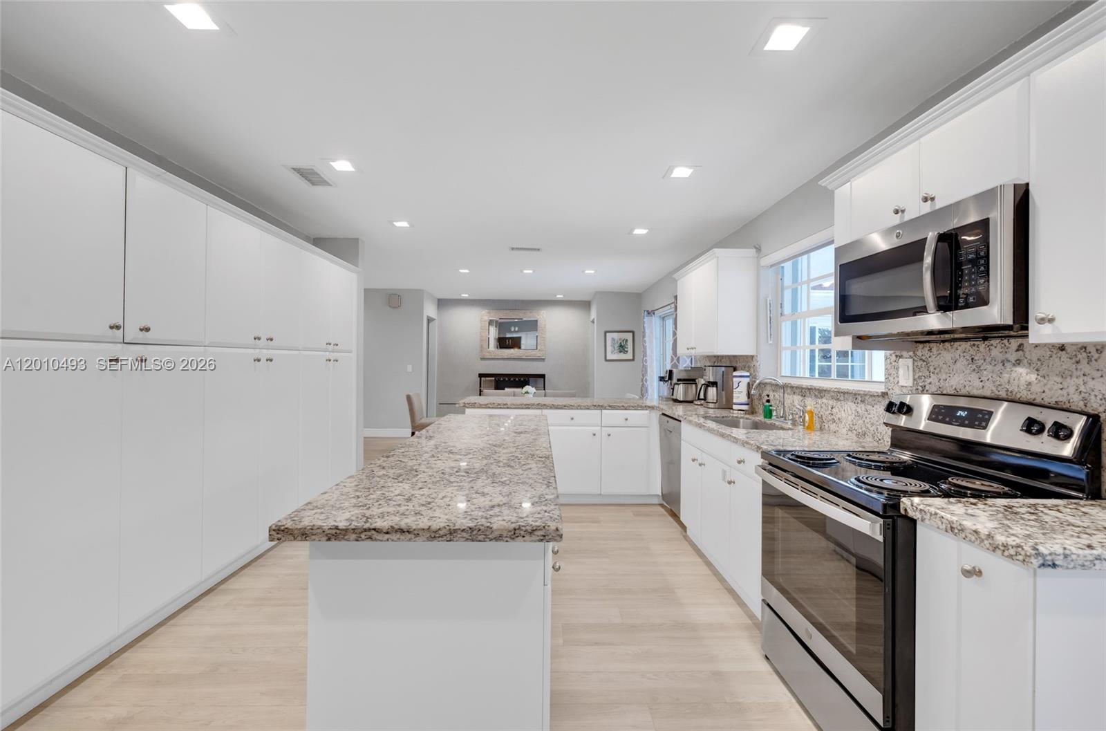 NORTH BAY ISLAND - Residential Lease