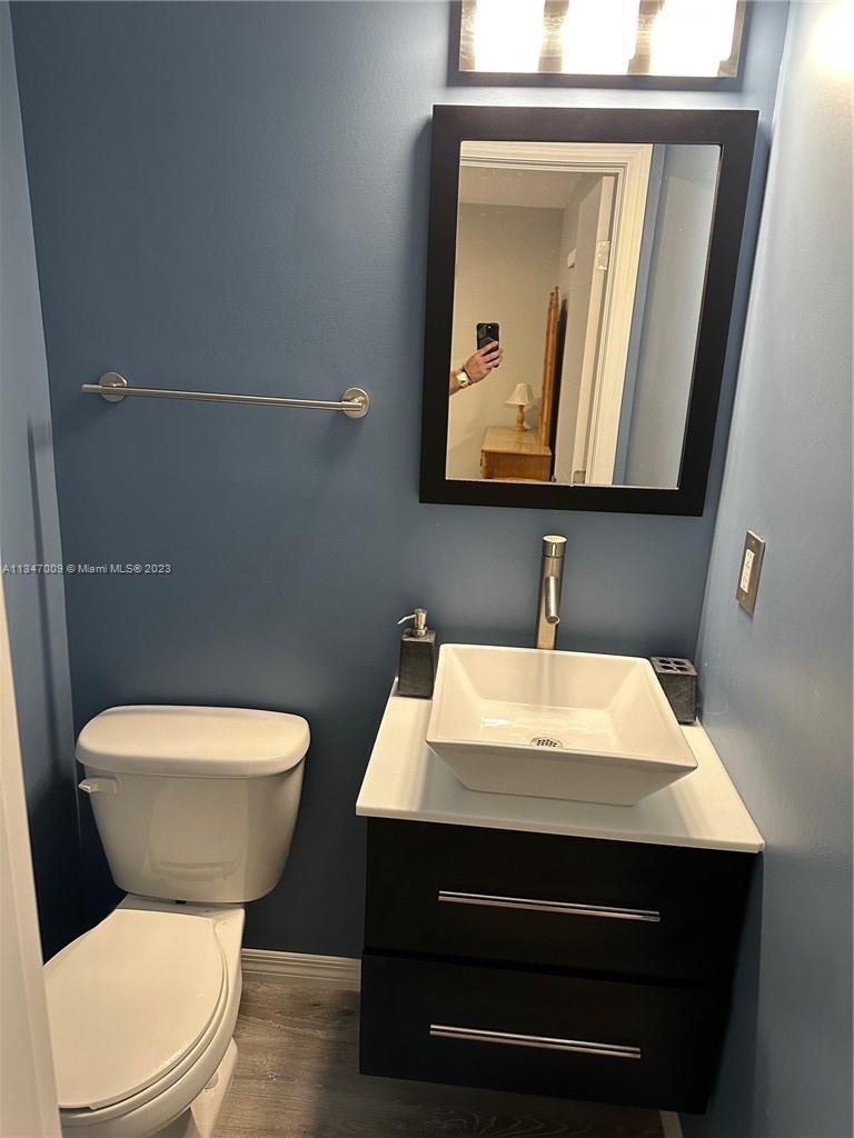 EVERETT ARMS NO 3 CONDO - Residential Lease