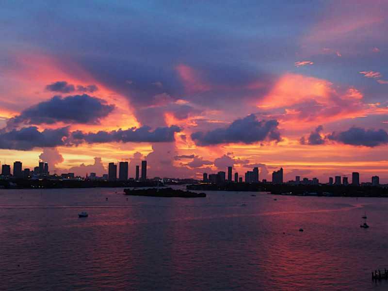AVAILABLE STARTING JULY 22, 2015 FOR 1 YEAR MINIMUM. FULLY FURNISHED. NO PETS. DIRECT BAY VIEW. Highly sought after SW corner unit with spectacular direct views of Biscayne Bay & the downtown skyline. Unit has been recently renovated w/new kitchen, stainl ess steel appliances, updated bathrooms. Washer & dryer, walk-in closets & balcony. The Waverly amenities gym, yoga room, meditation garden, lighted tennis court & volleyball court, convenience store. Walk to Lincoln Road & best of South Beach.