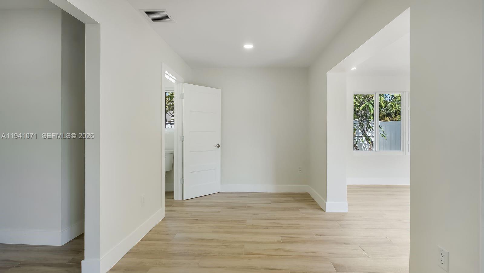 CORAL RIDGE ISLES - Residential