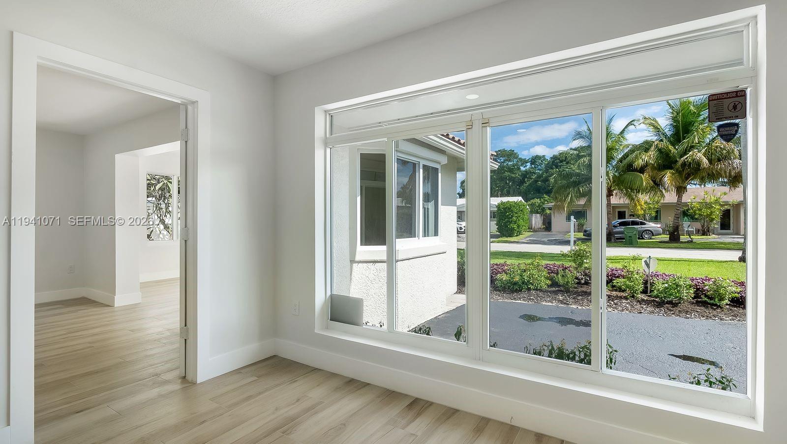 CORAL RIDGE ISLES - Residential