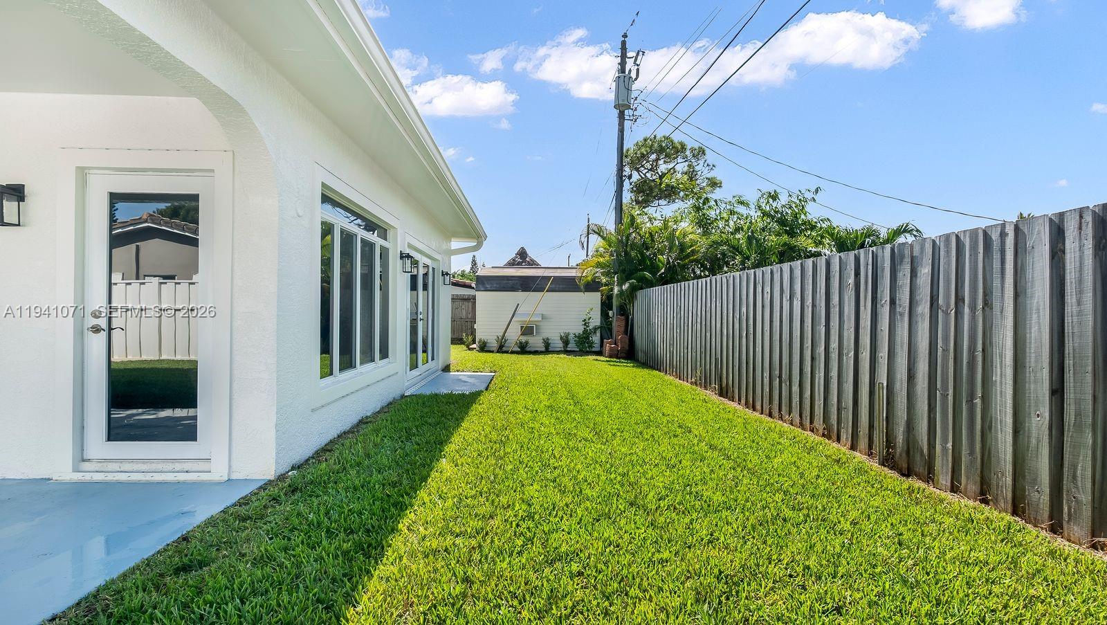 CORAL RIDGE ISLES - Residential