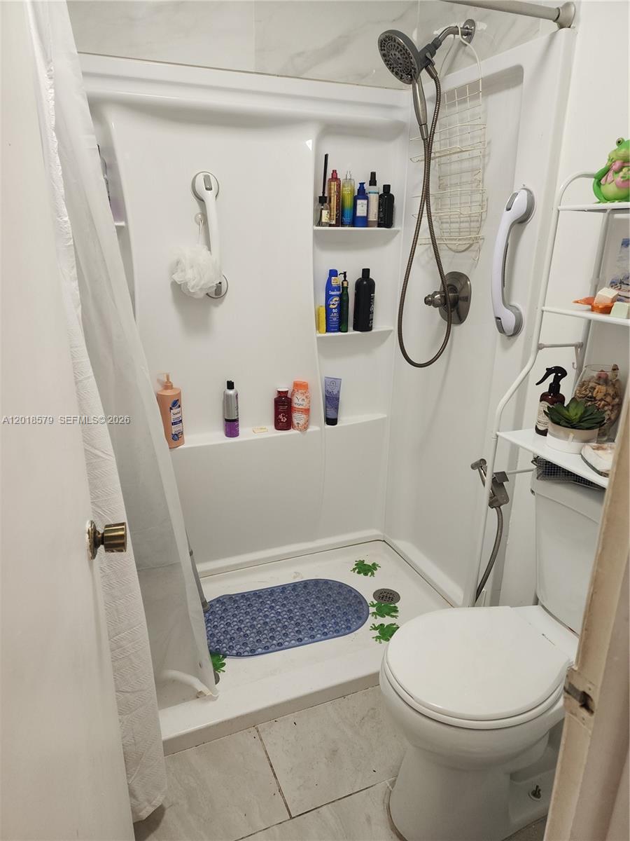 ROYAL PALMETTO CONDO - Residential