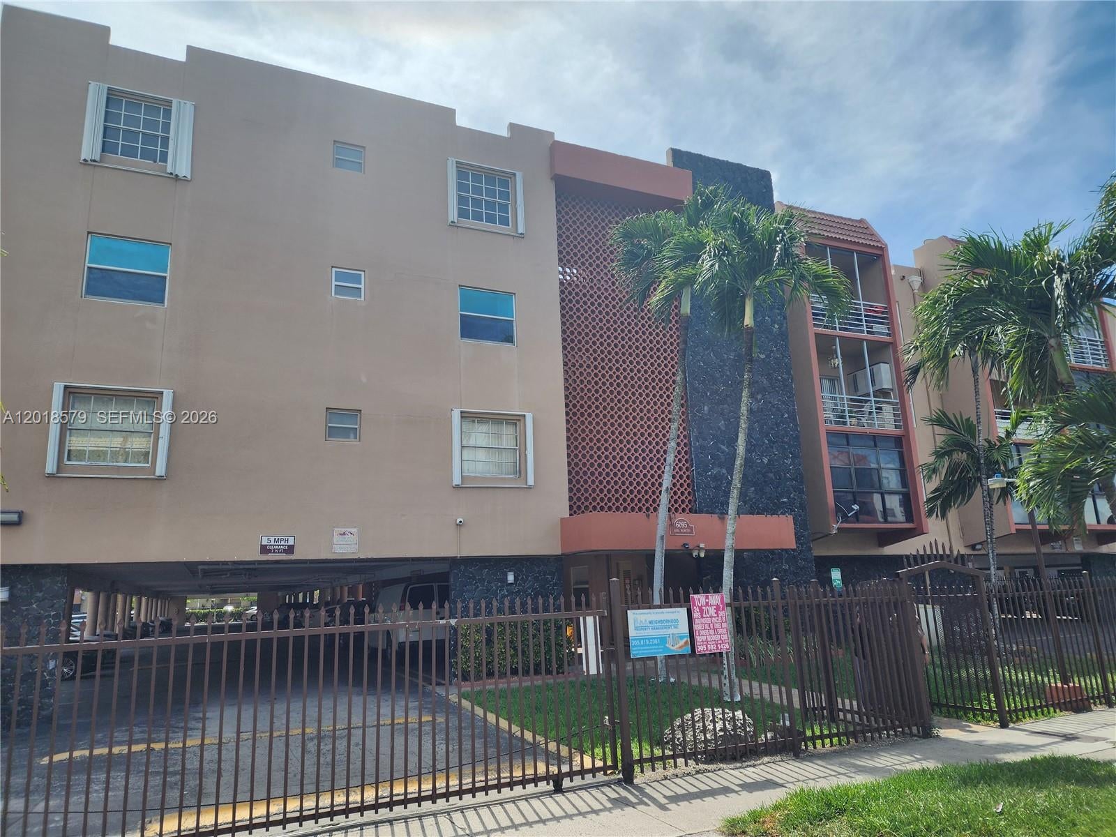 ROYAL PALMETTO CONDO - Residential