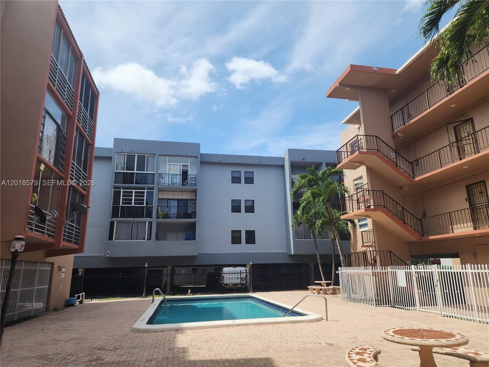 ROYAL PALMETTO CONDO - Residential