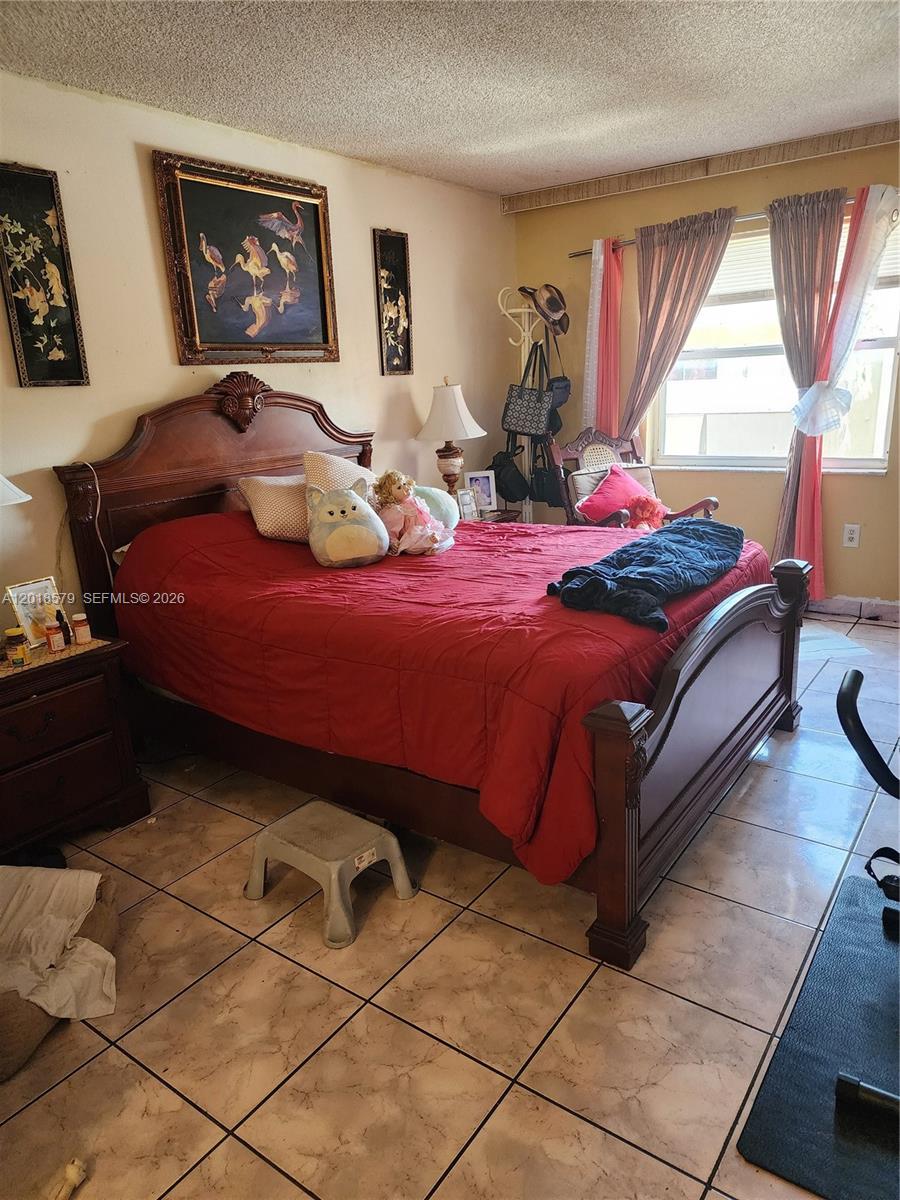 ROYAL PALMETTO CONDO - Residential