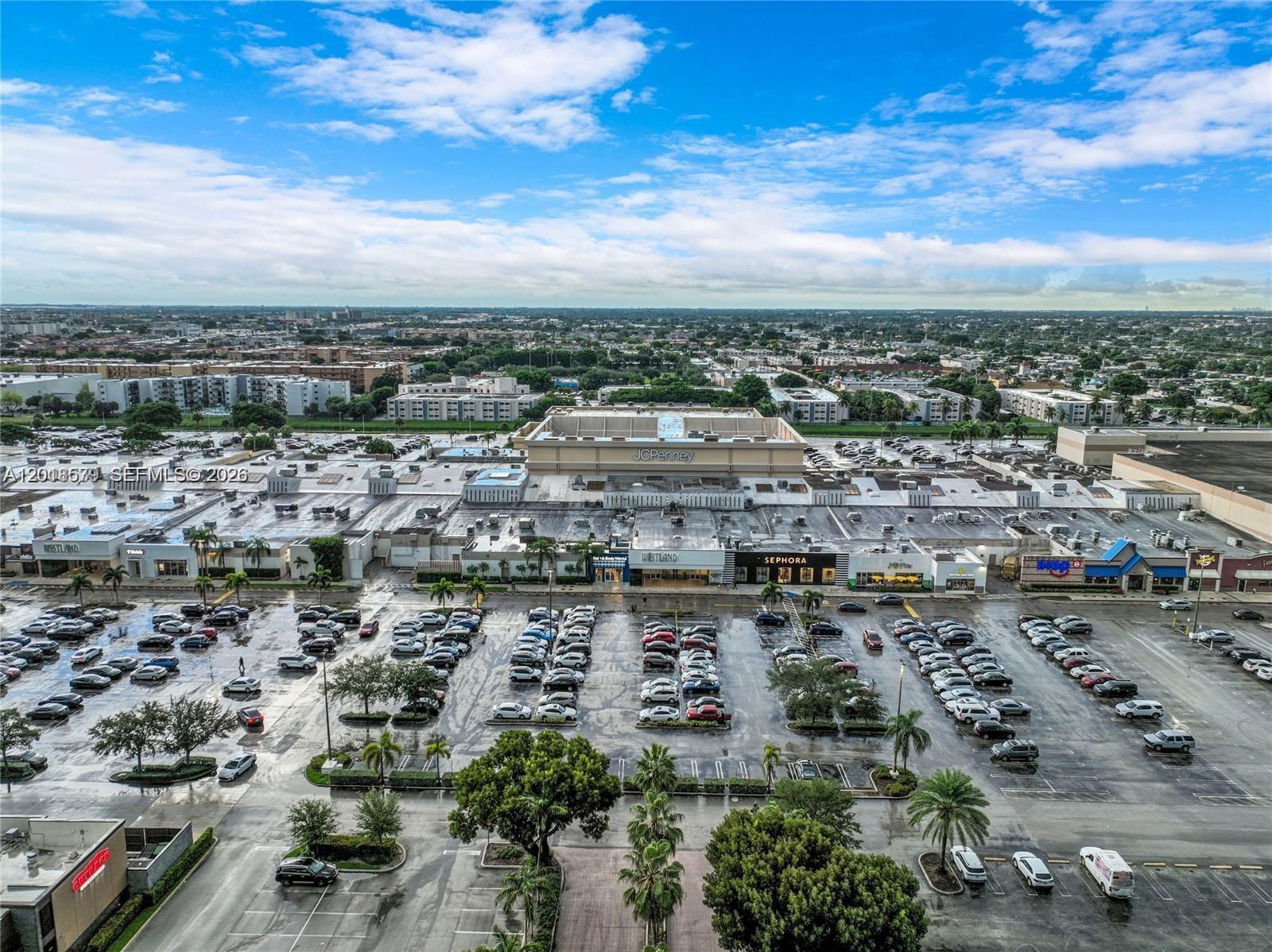 ROYAL PALMETTO CONDO - Residential