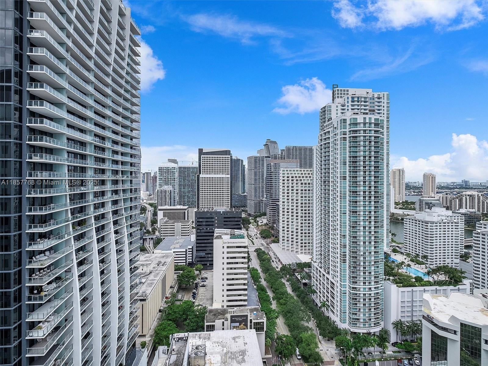 1060 BRICKELL CONDO - Residential Lease