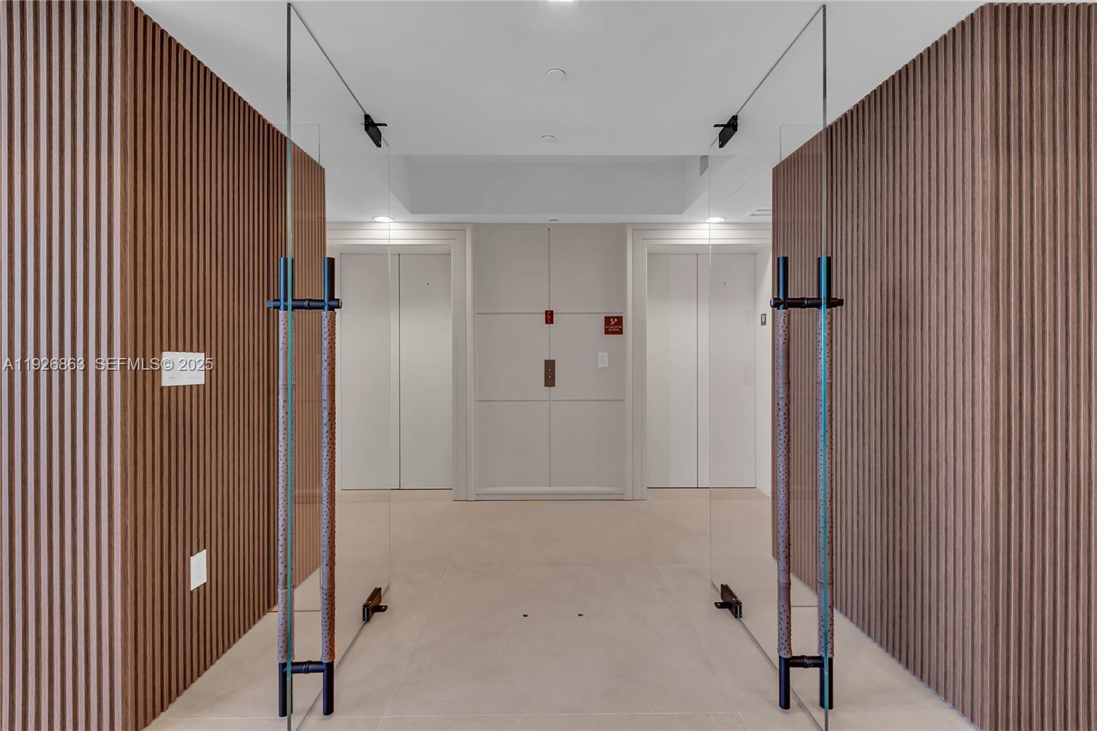 DIPLOMAT OCEANFRONT RESID - Residential