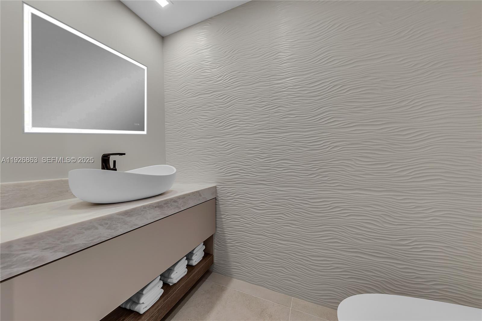 DIPLOMAT OCEANFRONT RESID - Residential