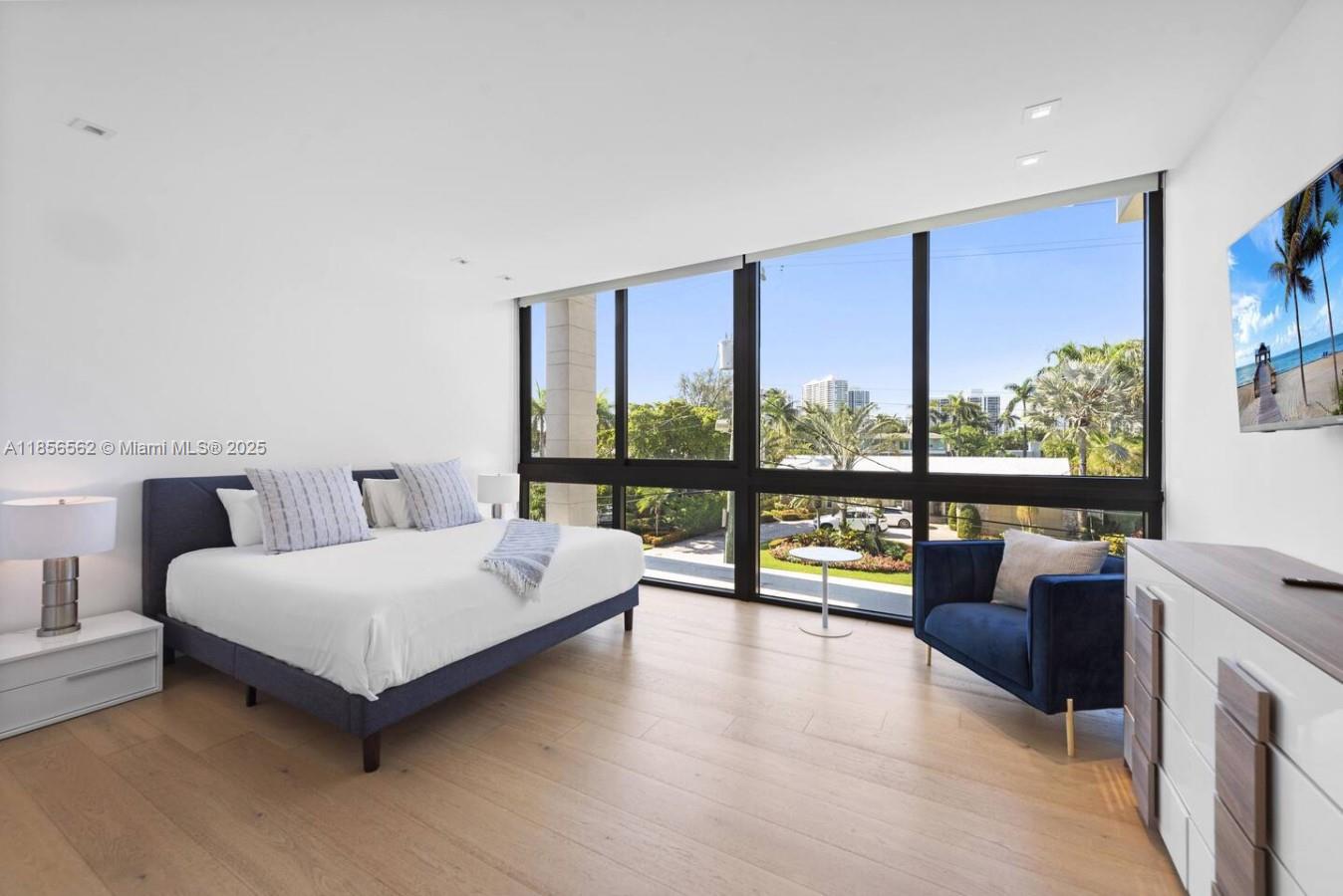 GOLDEN ISLES SEC - Residential Lease