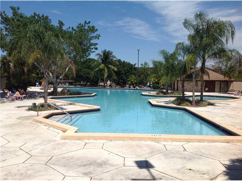 SNAPPER VILLAGE - Residential Lease