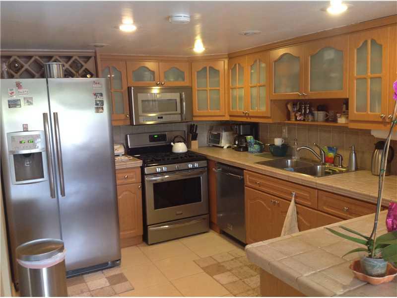 SNAPPER VILLAGE - Residential Lease