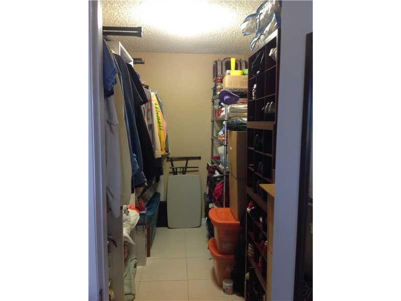 SNAPPER VILLAGE - Residential Lease