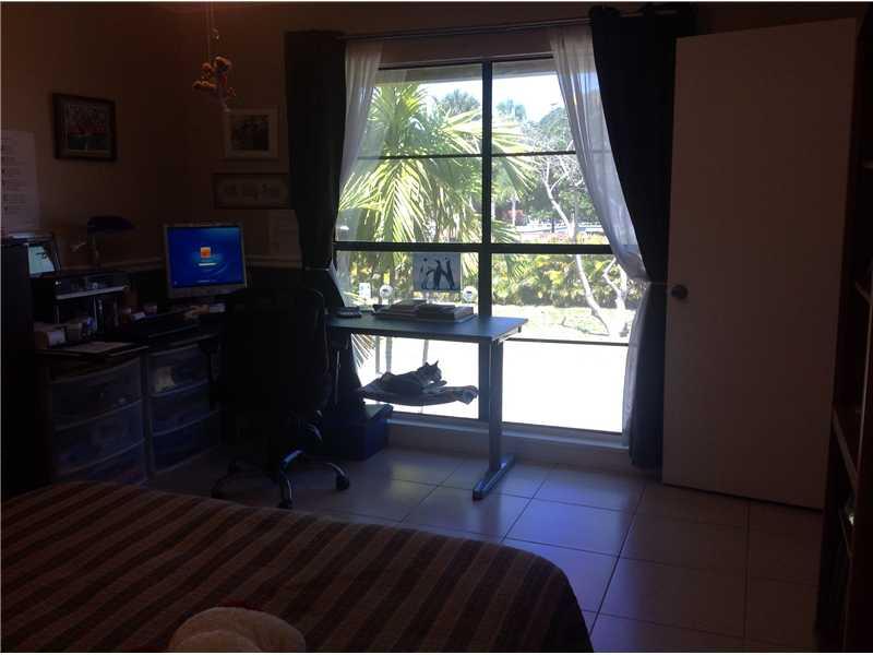 SNAPPER VILLAGE - Residential Lease
