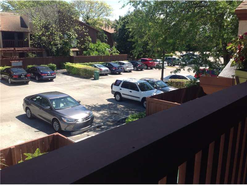 SNAPPER VILLAGE - Residential Lease