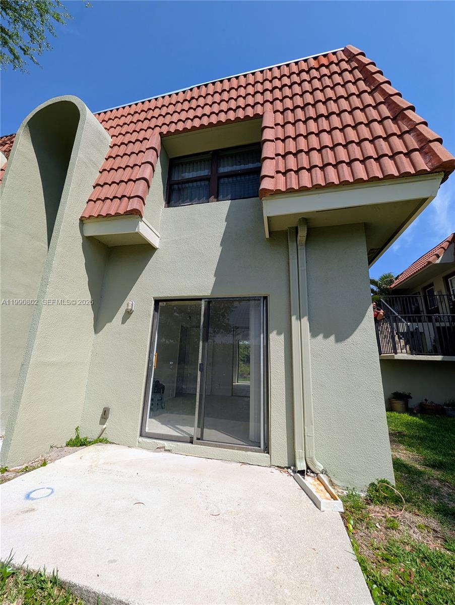 11394 Royal Palm Blvd 11394