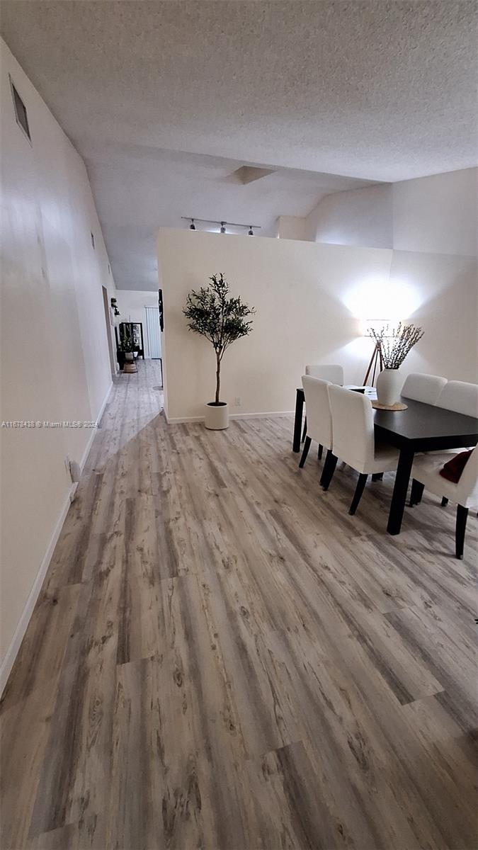 CORAL SPRINGS COUNTRY CLU - Residential Income