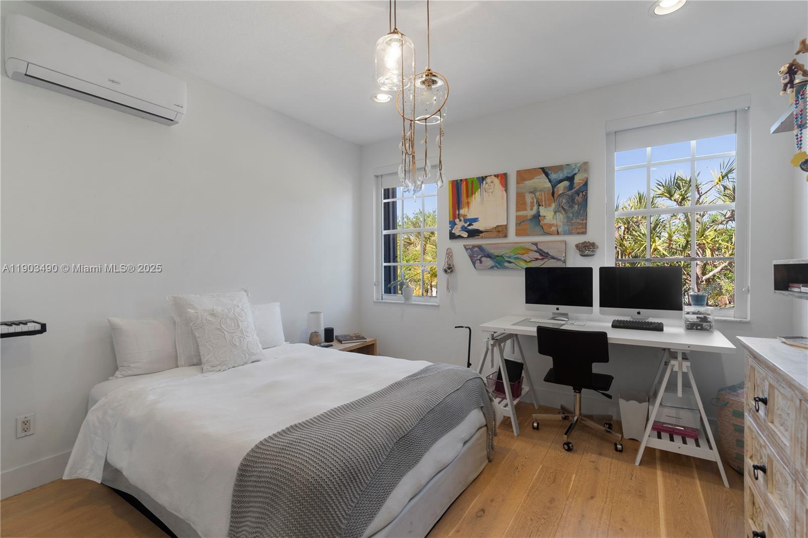 PRESIDENTIAL ESTATES SOUT - Residential Lease