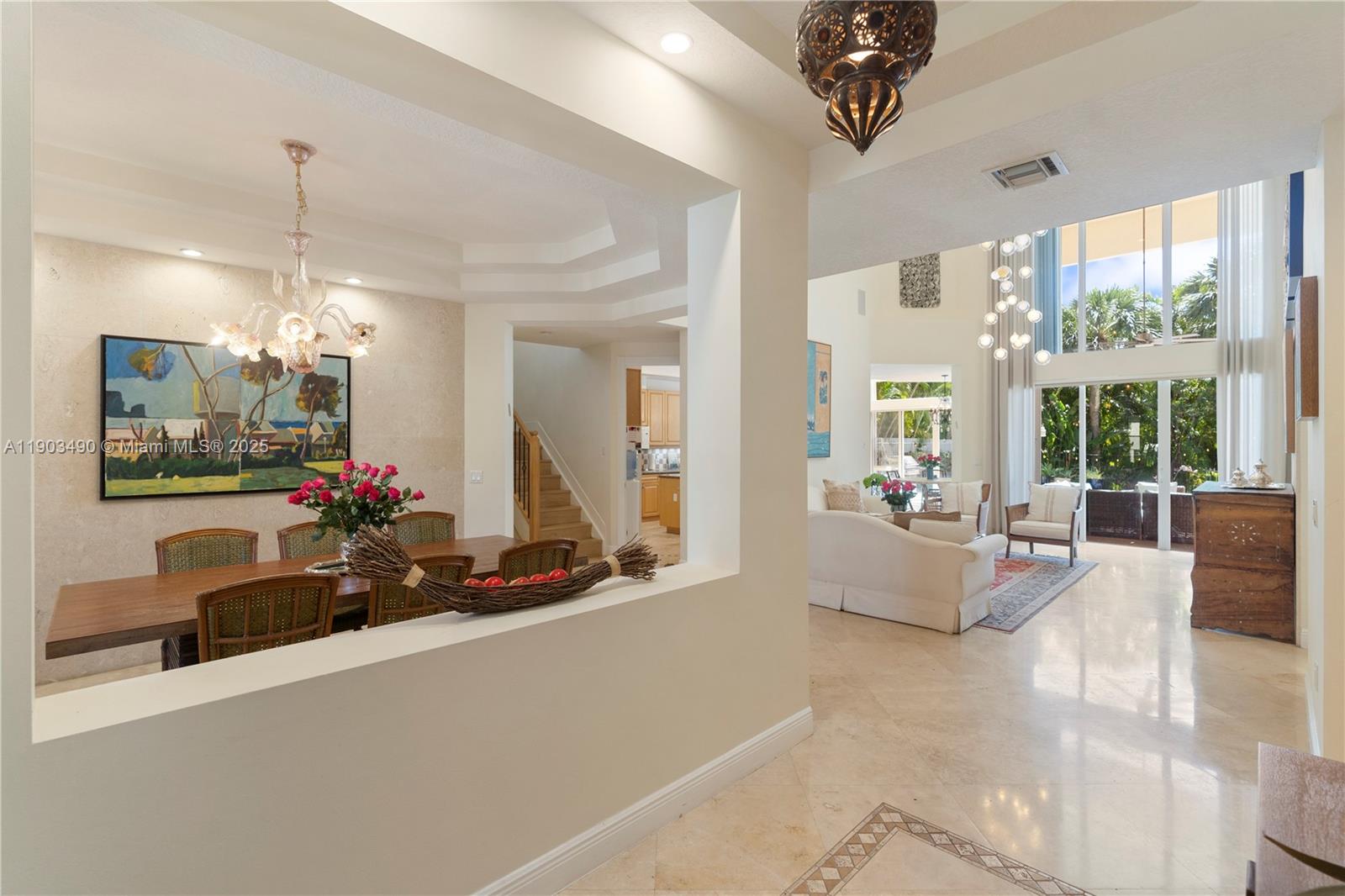 PRESIDENTIAL ESTATES SOUT - Residential Lease