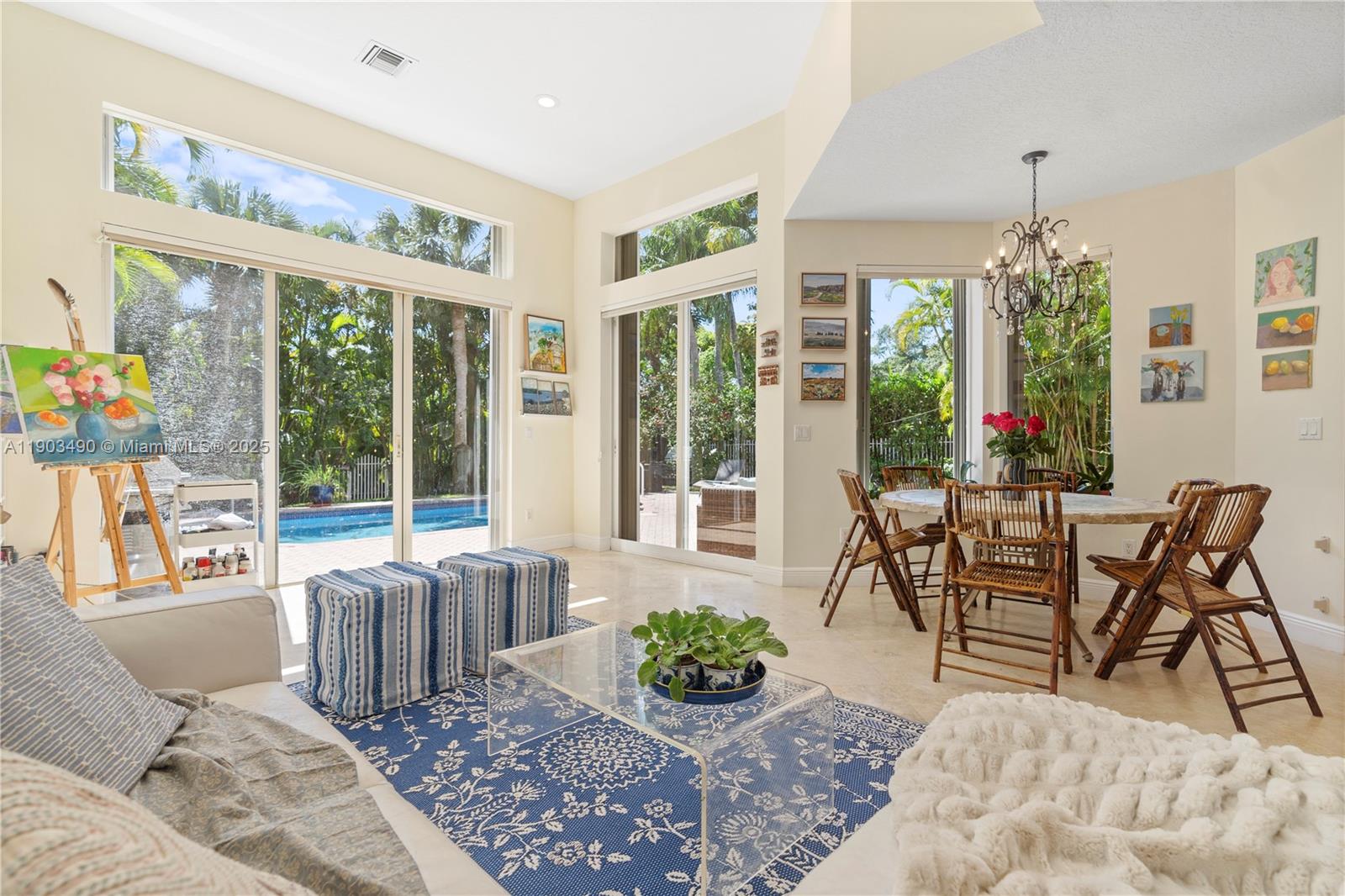 PRESIDENTIAL ESTATES SOUT - Residential Lease