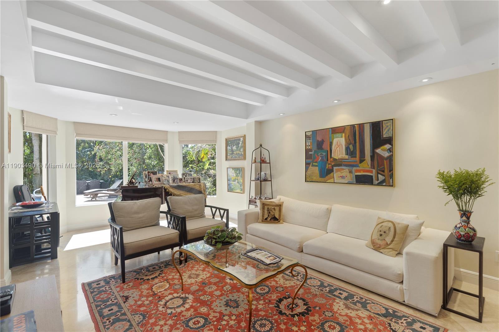 PRESIDENTIAL ESTATES SOUT - Residential Lease