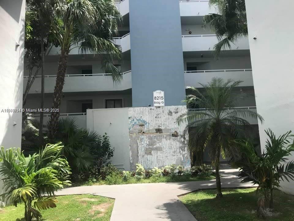VERABELLA FALLS CONDO - Residential