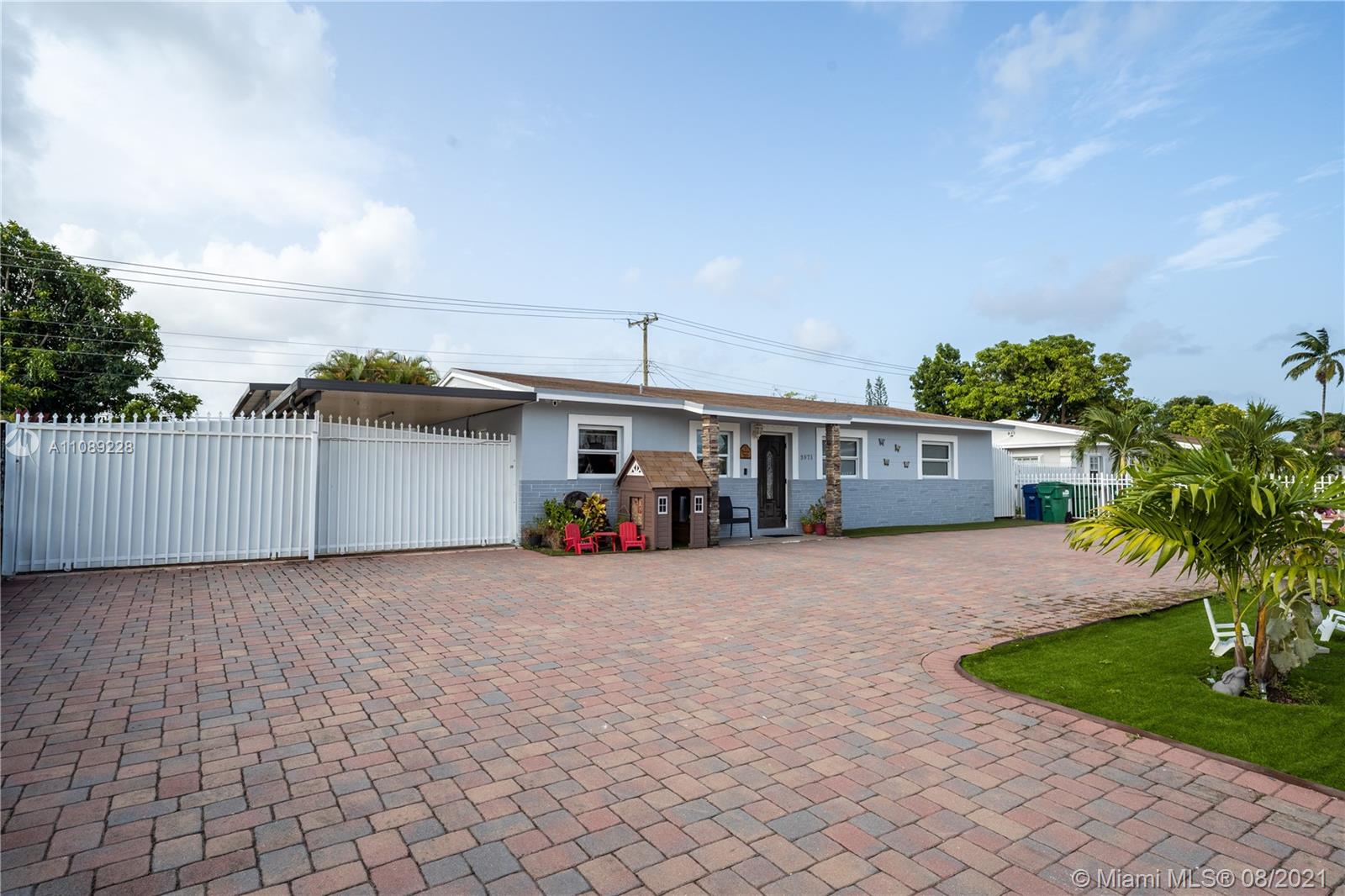 CAROL CITY - Residential