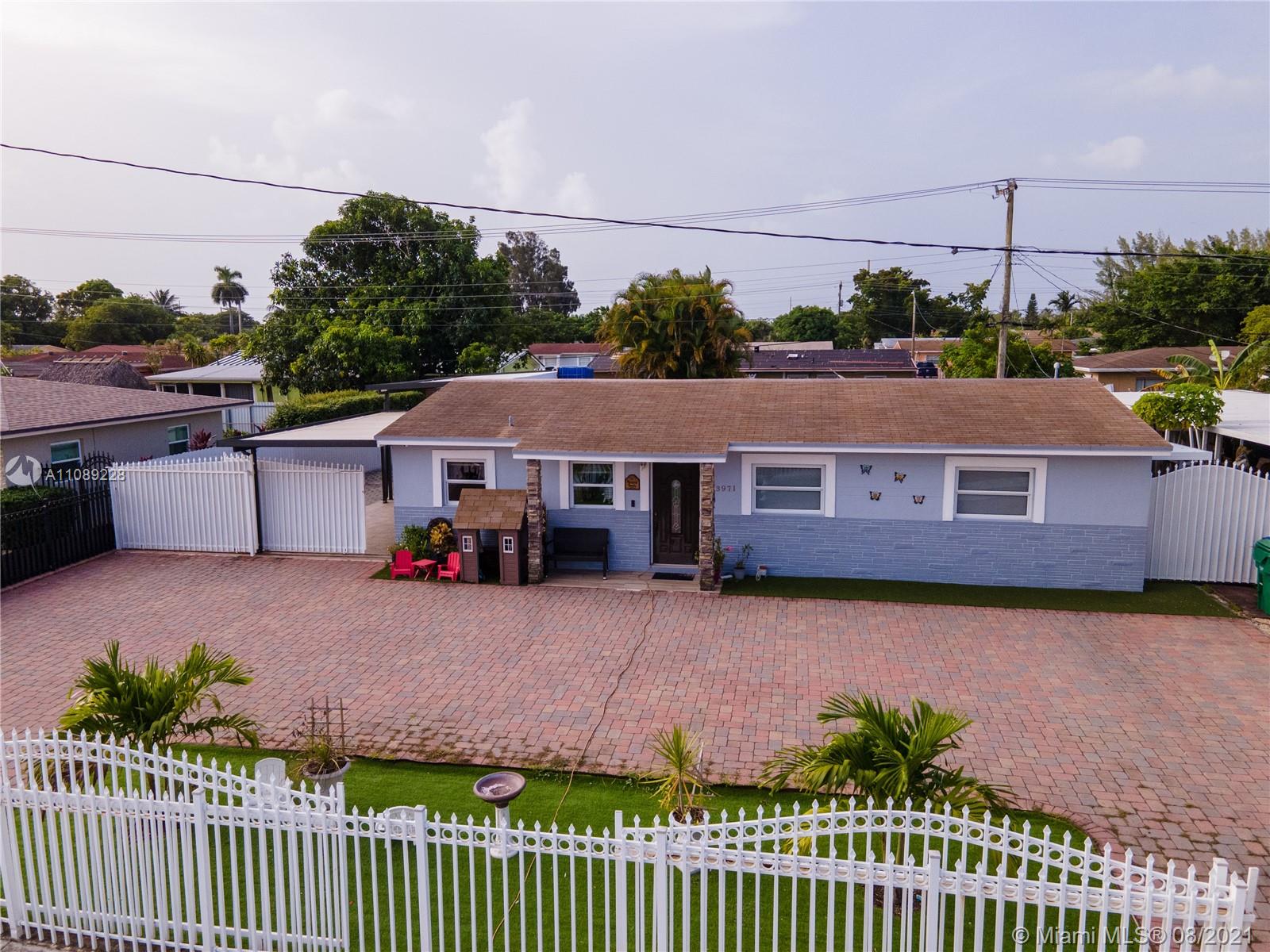 CAROL CITY - Residential