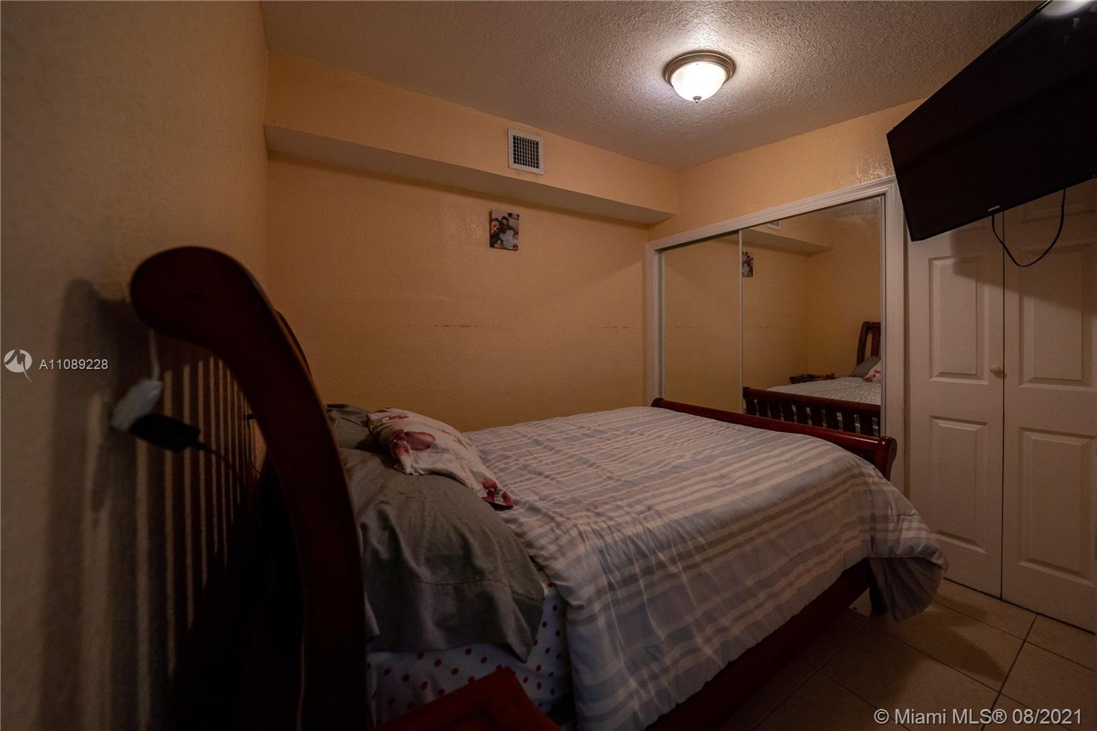 CAROL CITY - Residential