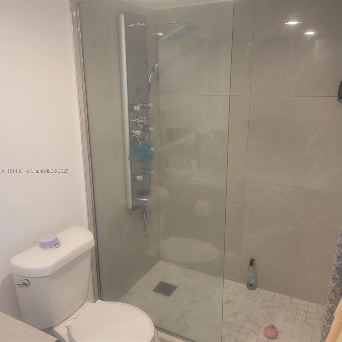 CLUB ATLANTIS CONDO - Residential Lease