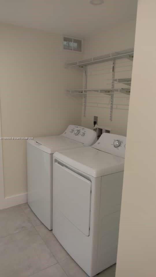 PINEWOOD PARK PL AMD 2ND - Residential Lease