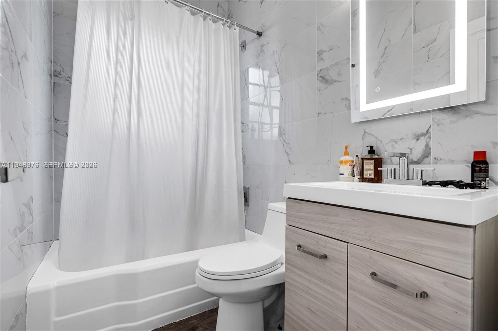 1005 MERIDIAN CONDO - Residential