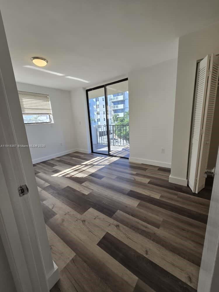 BAYVIEW GARDENS CONDO - Residential Lease