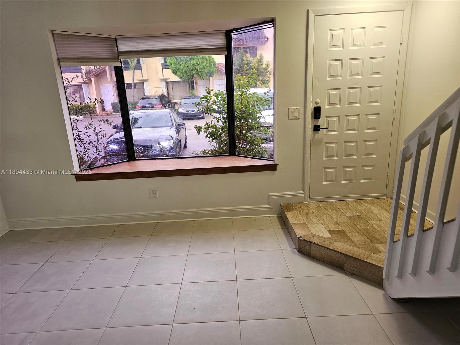 DADELAND COVE SEC 1 - Residential