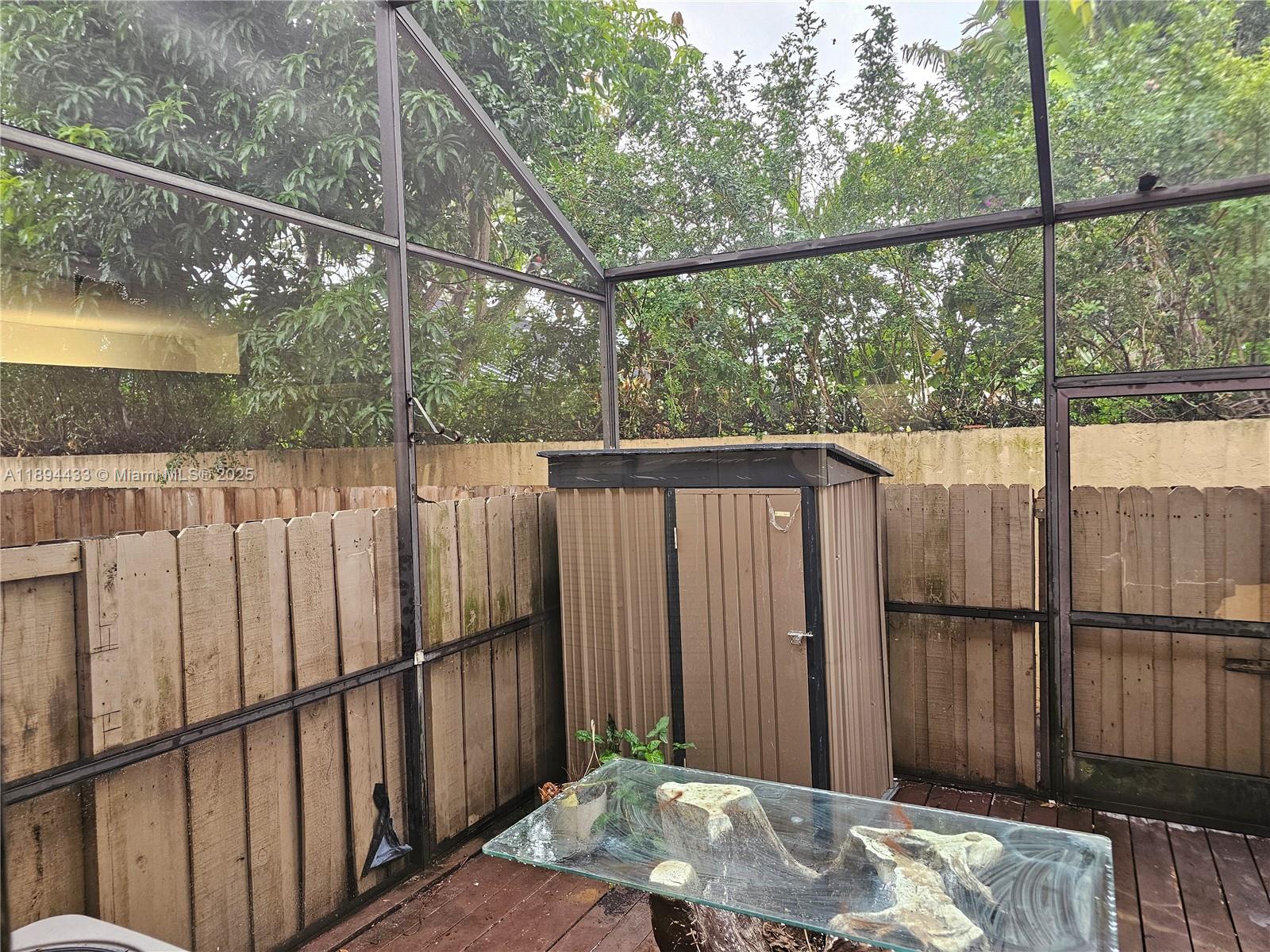 DADELAND COVE SEC 1 - Residential