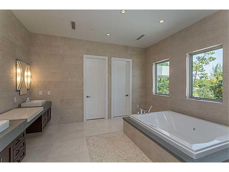 HELMS COUNTRY ESTS REPLAT - Residential