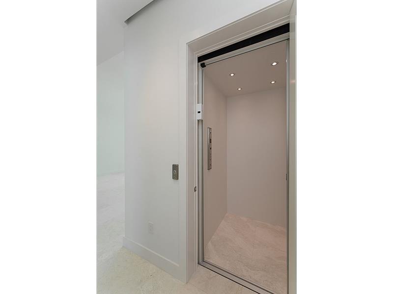 HELMS COUNTRY ESTS REPLAT - Residential