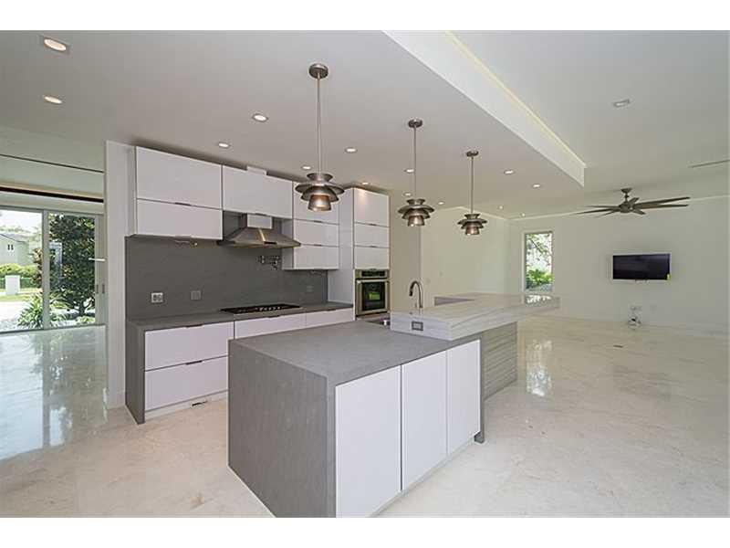 HELMS COUNTRY ESTS REPLAT - Residential