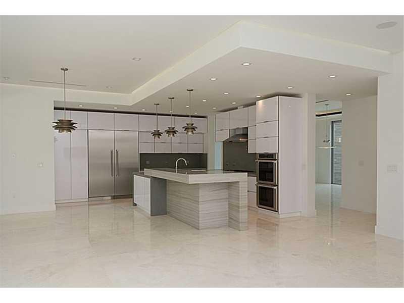 HELMS COUNTRY ESTS REPLAT - Residential