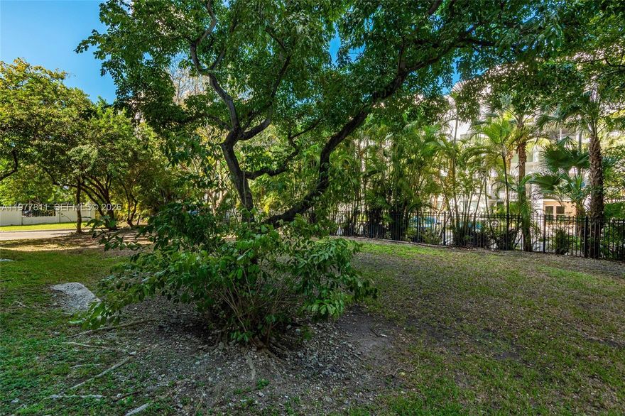 Beautiful, bright, and comfortable 3-bedroom, 2.5-bathroom apartment featuring an open kitchen, that flows into the living and dining area.The apartment includes a balcony with a lovely view of the garden.

Wonderful location in Sunny Isles, just a few steps from the supermarket, pharmacy, restaurants, entertainment, shopping center, and the beach.

Don’t miss this opportunity to live in one of the best locations in Miami. ????that flows into the living and dining area. The apartment includes a balcony with a lovely view of the garden.

Wonderful location in Sunny Isles, just a few steps from the supermarket, pharmacy, restaurants, entertainment, shopping center, and the beach.

Don’t miss this opportunity to live in one of the best locations in Miami. ????