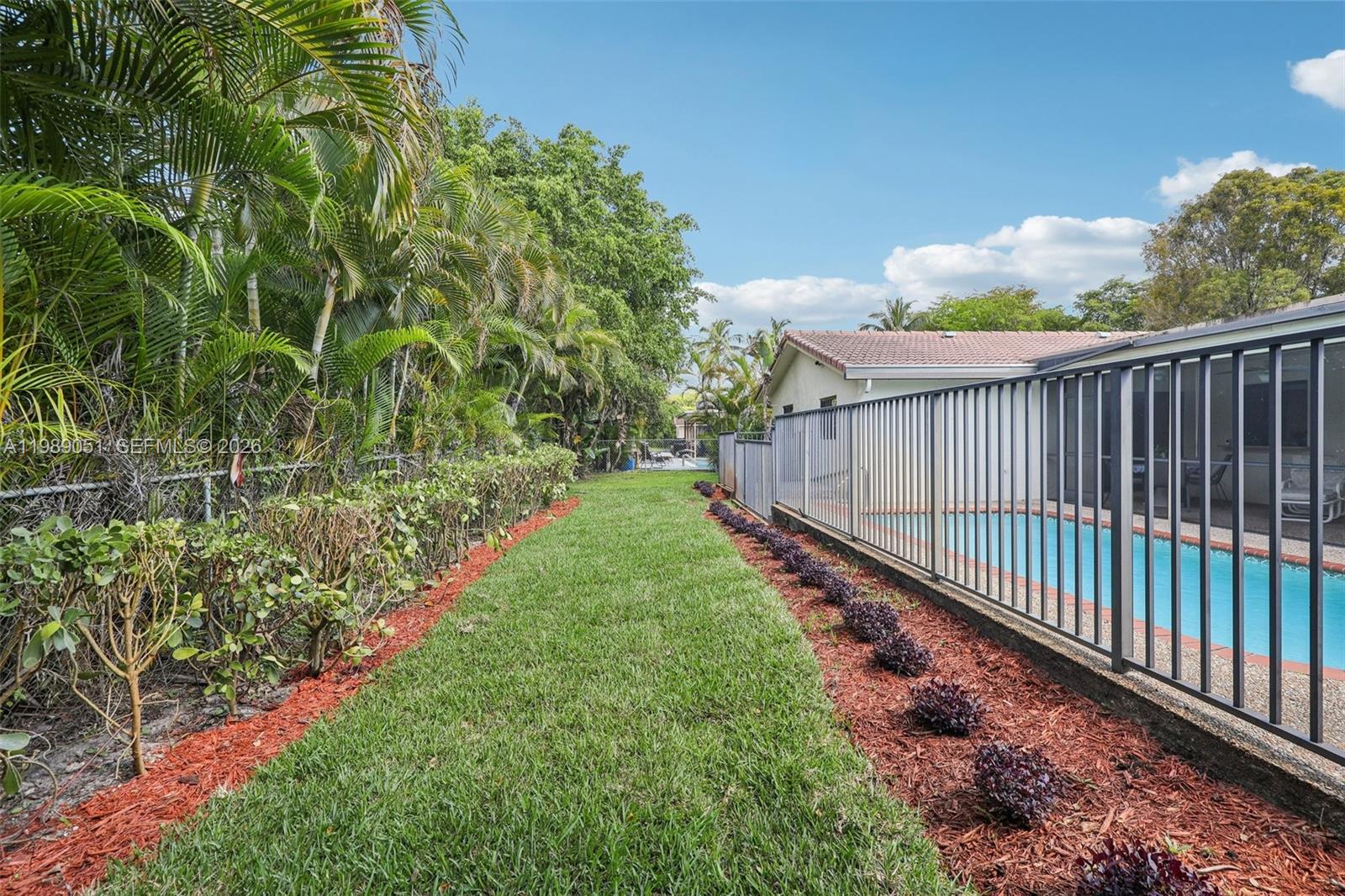 CYPRESS RUN - Residential