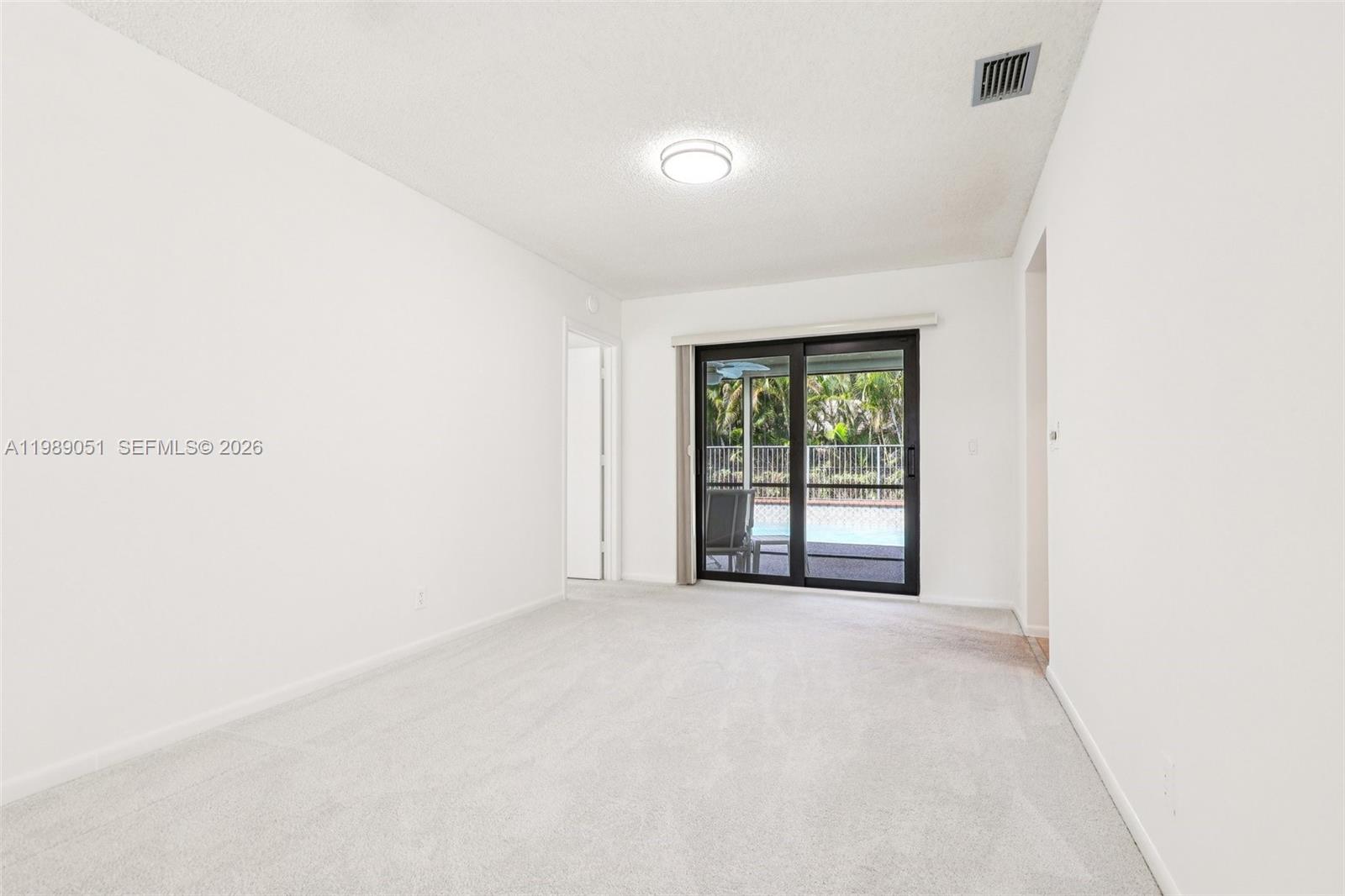 CYPRESS RUN - Residential